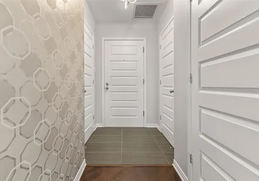 Condo for sale - 299 Boul. des Cépages, App. 402, Laval (Duvernay), H7A 0C5