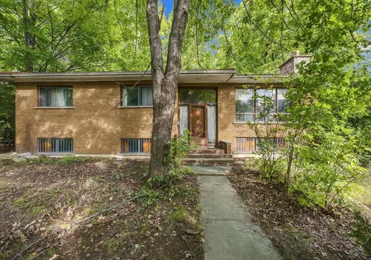Bungalow à vendre - 599 Grande Allée, Saint-Jérôme, J7Z3V9