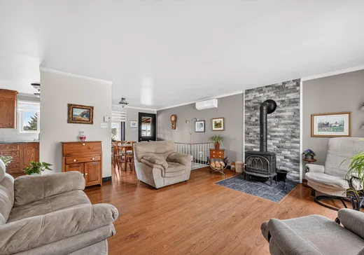 Maison à vendre - 8882 Av. Royale, Château-Richer, G0A 1N0