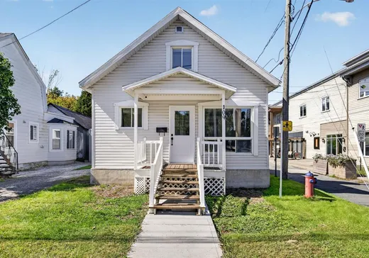 1 1/2 Storey for sale - 109 Rue St-Louis, Victoriaville, G6P3P6