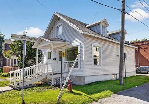 House for sale - 109 Rue St-Louis, Victoriaville, G6P 3P6