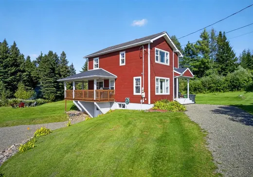 House for sale - 70 Rue Principale O., Notre-Dame-Des-Boies, J0B 2E0