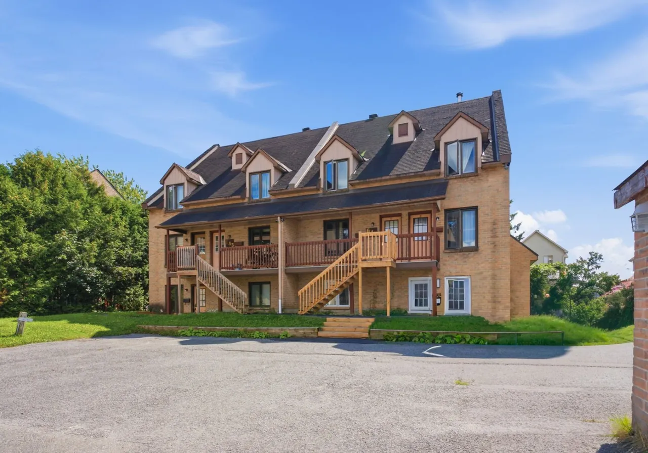 647 Boul. des Hautes-Plaines — photo 1