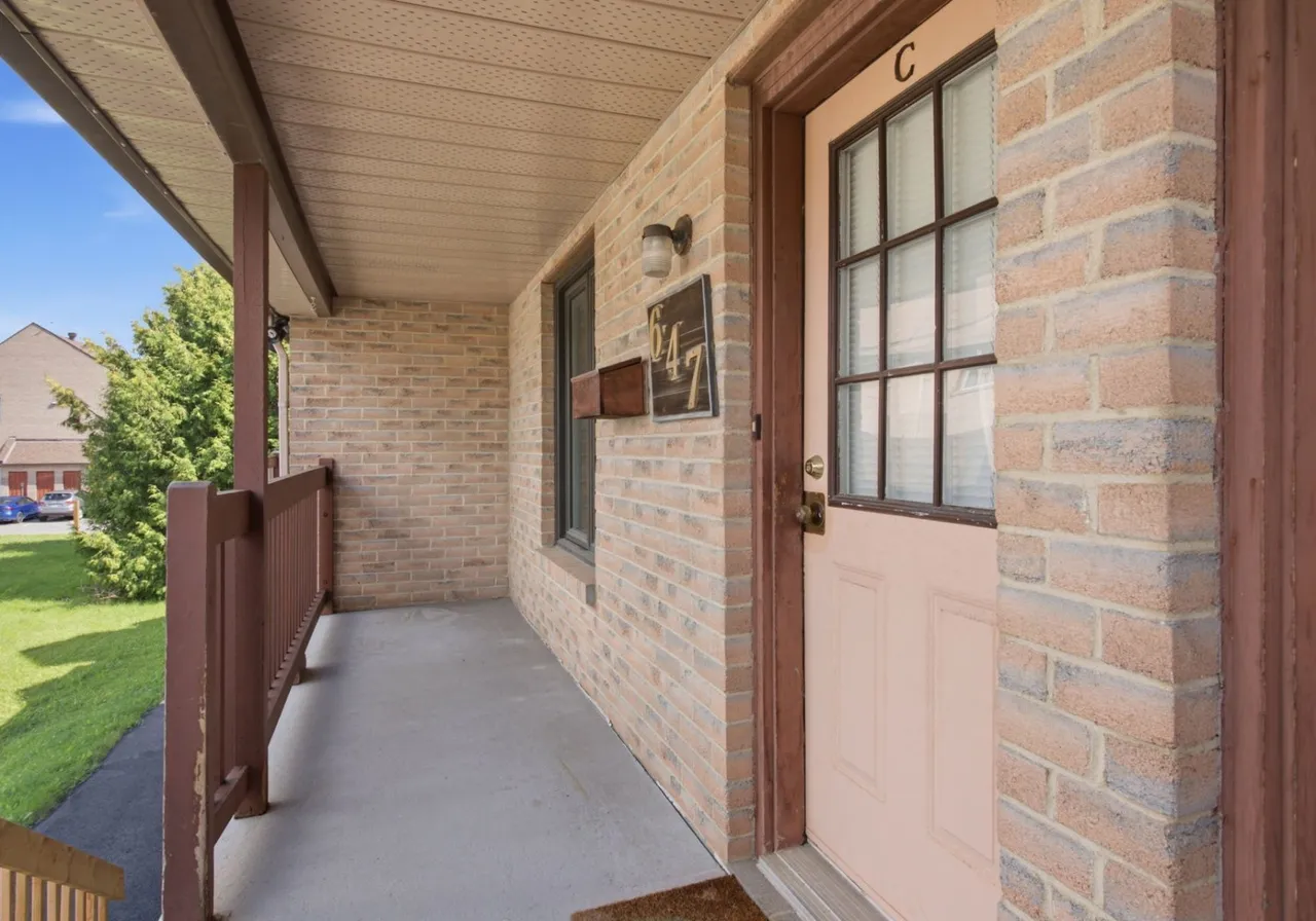 647 Boul. des Hautes-Plaines — photo 2