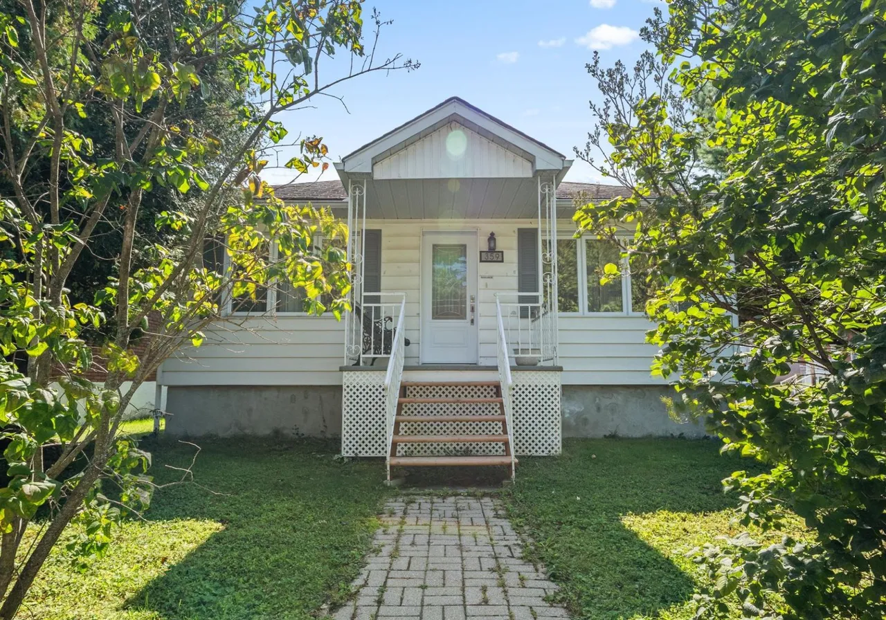 359 Rue Pierre-Le Moyne — photo 3