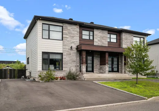 Maison à étages à vendre - 2951 Rue Albert-Lachance, Pintendre, G6C0E9
