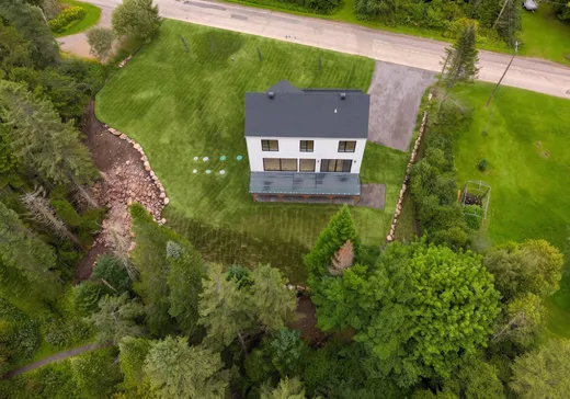 Maison à vendre - 111 Ch. du Moulin, Lac-Beauport, G3B 0E1