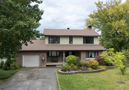 Maison à étages à vendre - 367 Rue St-Jacques O., Plessisville, G6L5C7