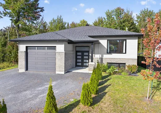 Bungalow for sale - 110 Rue des Grèbes, Drummondville, J2A0P5