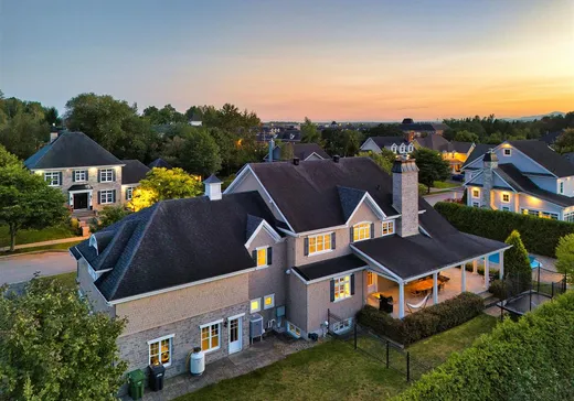 Maison à vendre - 2770 Rue Honoré-De Balzac, Sherbrooke, J1L 0B2