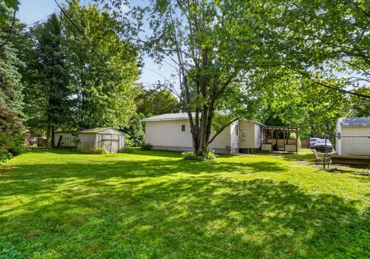 Maison à étages à vendre - 7 Rue Brazeau, Lanoraie, J0K1E0