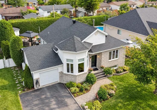Bungalow à vendre - 11 Rue des Roselins, Blainville, J7C5H7