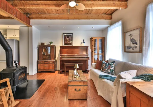 Maison à étages à vendre - 368 Rue des Commissaires E., Limoilou, G1K2P1