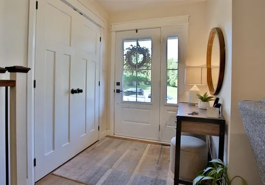 Maison à vendre - 451 Av. des Érables, Coaticook, J1A 0A3