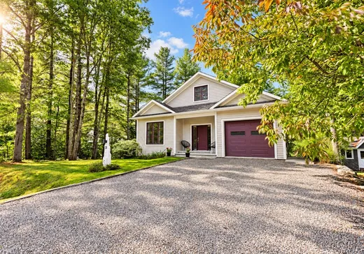 Maison à étages à vendre - 33 Rue des Orioles, Magog, J1X7B8