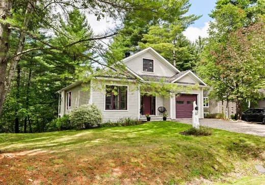 Maison à vendre - 33 Rue des Orioles, Magog, J1X 7B8