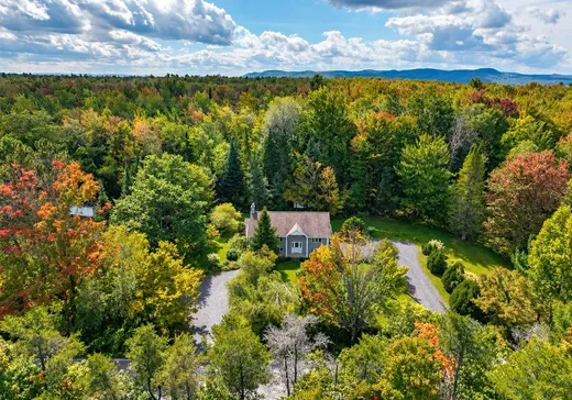 Bungalow à vendre - 1120 Ch. Sherbrooke, Magog, J0B2C0