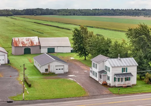House for sale - 343 Route Marie-Victorin, St-Francois-Du-Lac, J0G 1M0