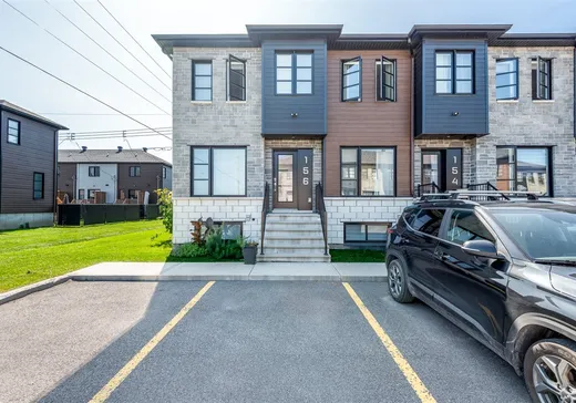 Two or more stories for sale - 156 Rue Ste-Anne, Saint-Jacques, J0K2R0
