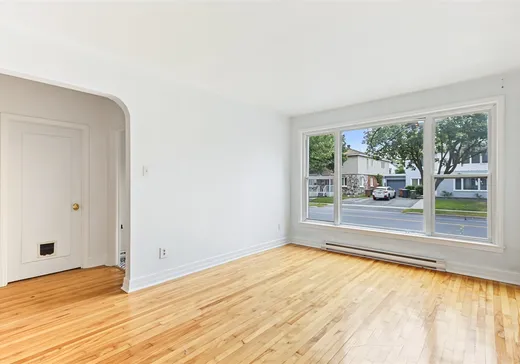 House for sale - 1130 Rue du Sacré-Coeur O., Saint-Hyacinthe, J2S 1V7