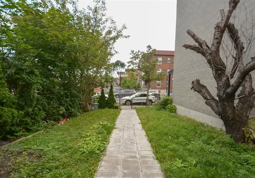 Maison à vendre - 2615 Rue D'Iberville, Montréal (Centreville), H2K 3C9