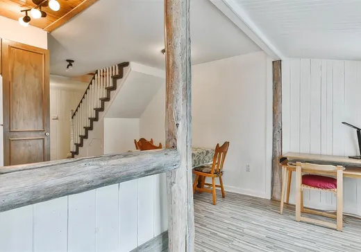 Maison à vendre - 1029-1029A Rue Massie, Bellefeuille, J5L 2N6