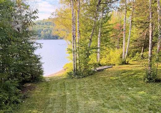 Maison à vendre - 1 Ch. du Lac-Macaza, Labelle, J0T 1R0