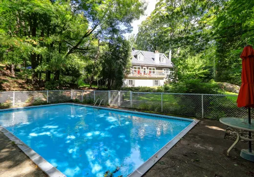 Maison à vendre - 270 Ch. Beausoleil, Saint-Sauveur, J0R 1K0