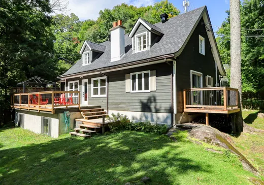 Maison à vendre - 270 Ch. Beausoleil, Saint-Sauveur, J0R 1K0