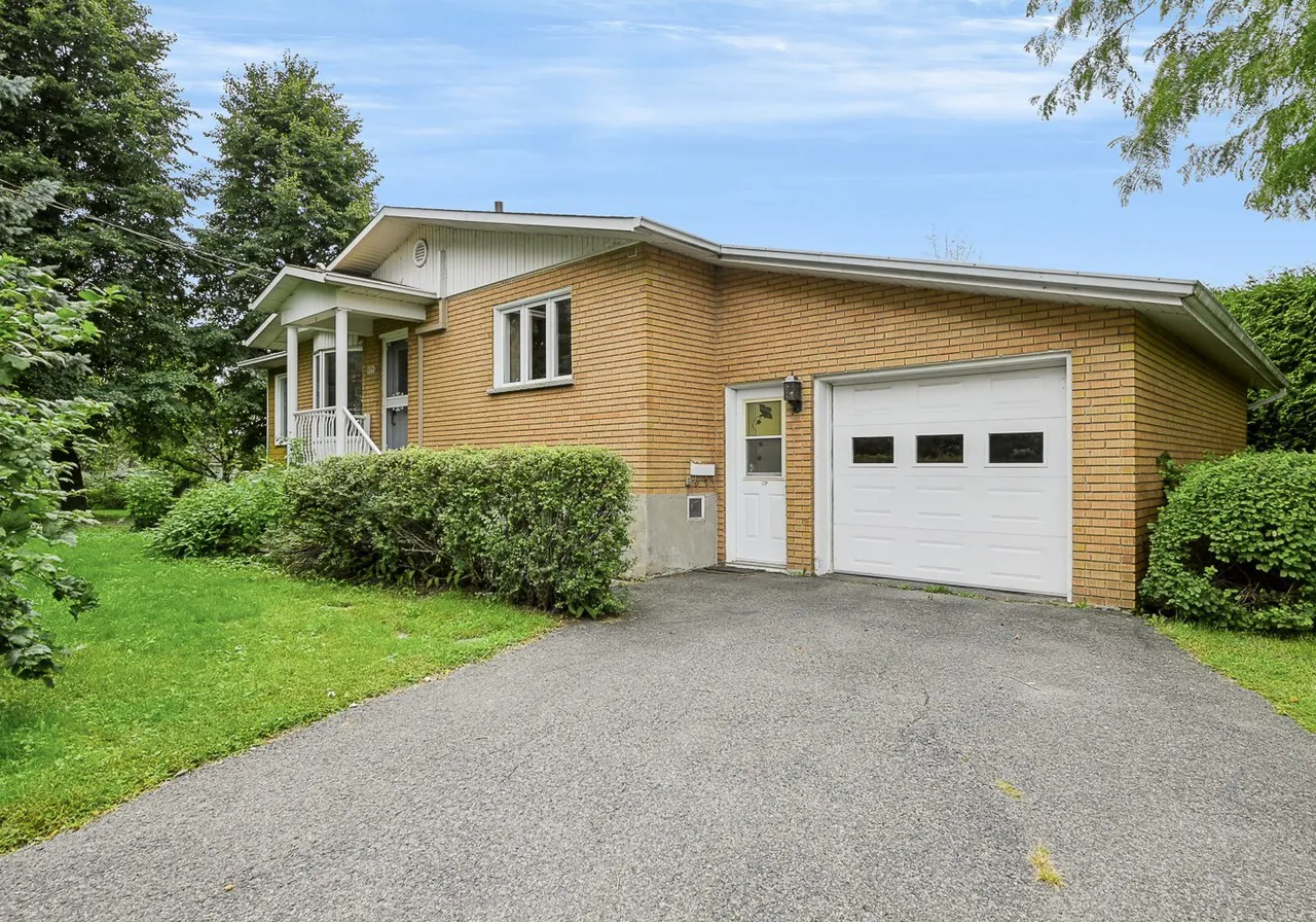 525 Rue Richelieu — photo 1