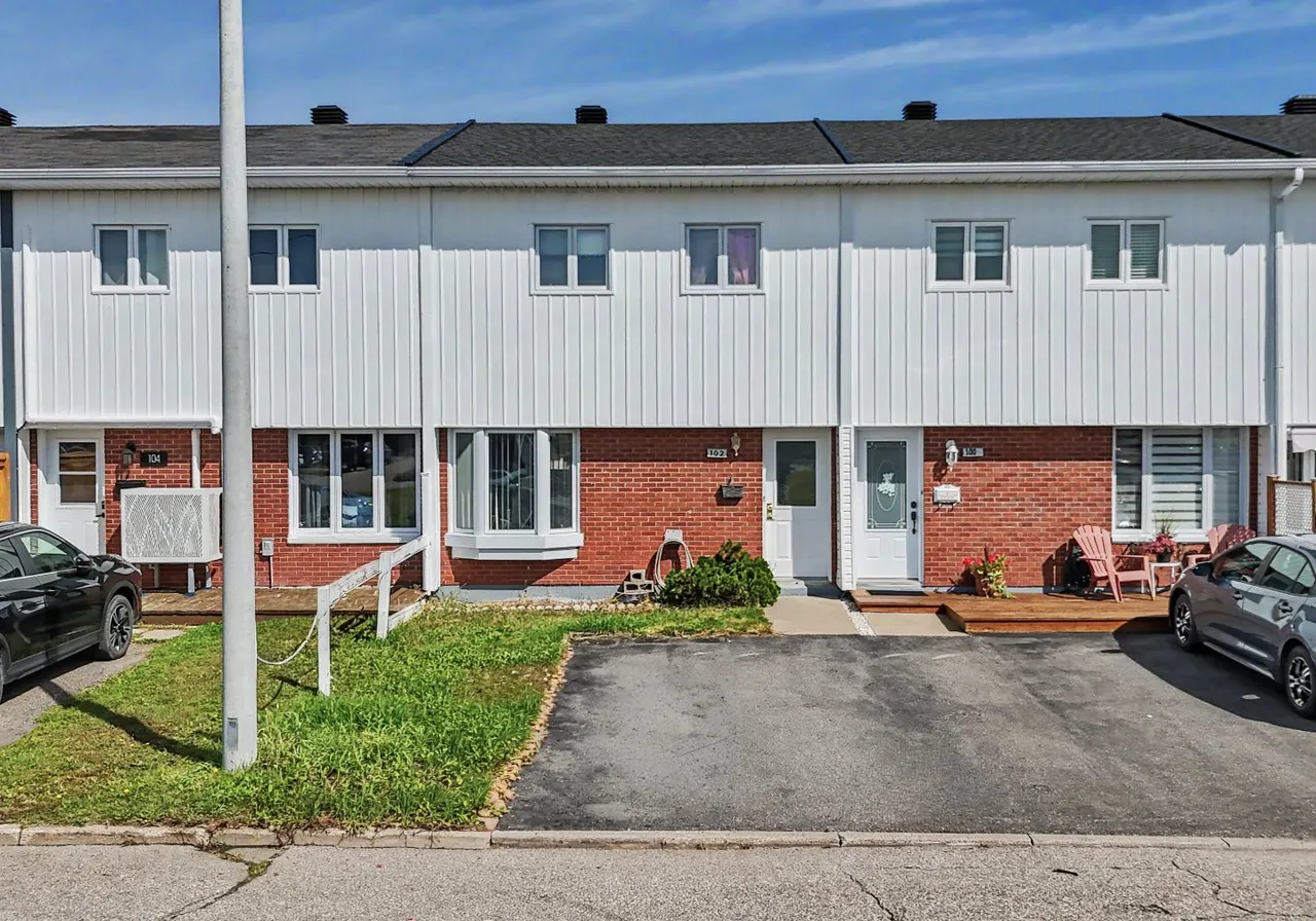 102 Rue Robert-Joncas — photo 1
