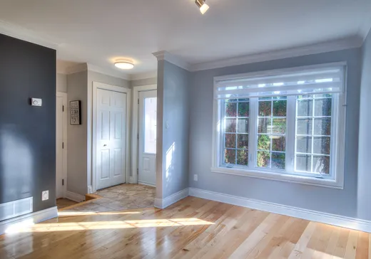 Maison à vendre - 46 Av. Chamberry, Les Cedres, J7T 0C5
