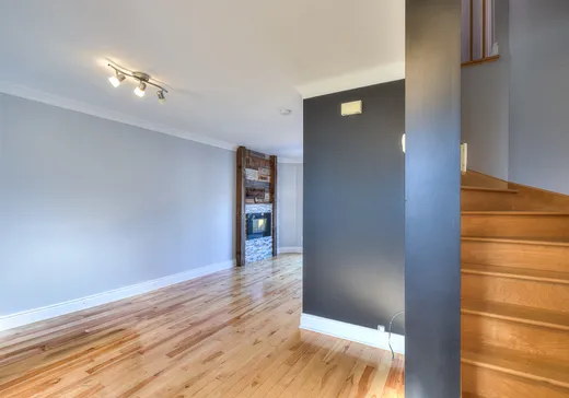 Maison à vendre - 46 Av. Chamberry, Les Cedres, J7T 0C5
