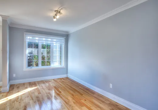 Maison à vendre - 46 Av. Chamberry, Les Cedres, J7T 0C5