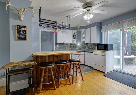 Maison à vendre - 14 Rue de l'Église, Saint-Isidore-de-Clifton, J0B 2X0