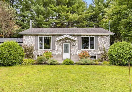 Bungalow à vendre - 1015 Rue du Christ-Roi, St-Boniface-De-Shawinigan, G0X2L0
