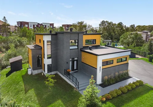 Maison à étages à vendre - 887 Rue Alexandre-Dumas, Sherbrooke, J1L0H2