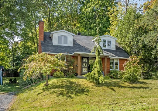 Maison à étages à vendre - 2040 Rue Grime, Sherbrooke, J1J1G1