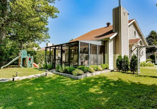 Maison à vendre - 111 Rue de la Seigneurie, Magog, J1X 5W4