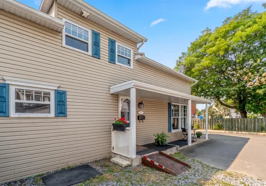 Maison à vendre - 5 Rue Chapdelaine, Massueville, J3P 3T2