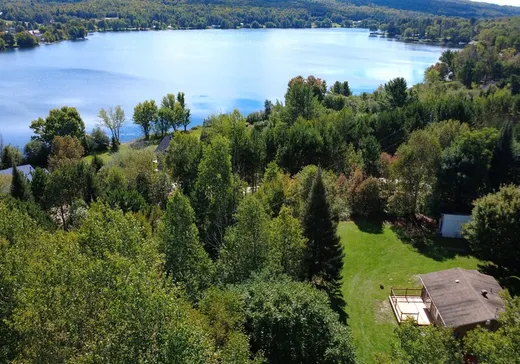 House for sale - 33 Ch. du Petit-Cayamant, Lac-Cayamant, J0X 1Y0