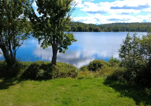 House for sale - 33 Ch. du Petit-Cayamant, Lac-Cayamant, J0X 1Y0