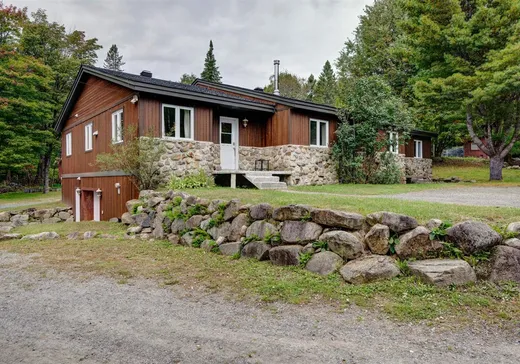 Maison à vendre - 478-480 Ch. des Hauteurs, Sainte-Adèle, J8B 1N3