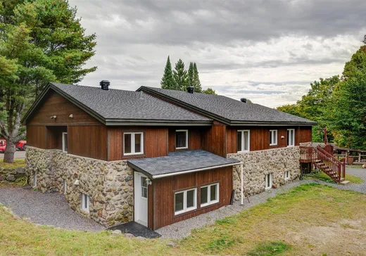 Maison à vendre - 478-480 Ch. des Hauteurs, Sainte-Adèle, J8B 1N3