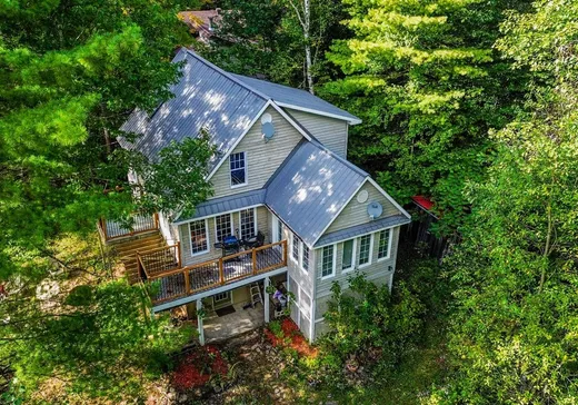 Two or more stories for sale - 1007 Ch. de la Rivière-Rouge, Grenville, J0V1B0