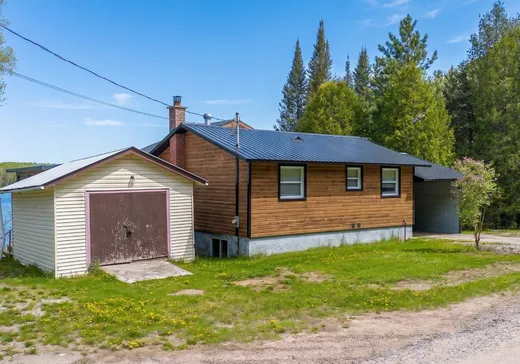House for sale - 184 Ch. du Lac-Murray, Mont-Laurier, J0W 1W0