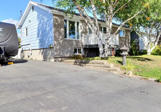 Maison à vendre - 1912 Rue St-Denis, Val-d'Or, J9P 6E5