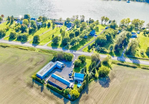 Two or more stories for sale - 3205Z Ch. des Patriotes, Saint-Ours, J0G1P0