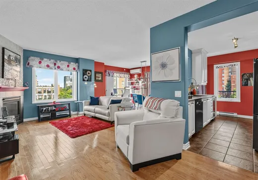 Condo à vendre - 3350 Boul. Le Carrefour, App. 403, Laval (Chomedey), H7T2Z4