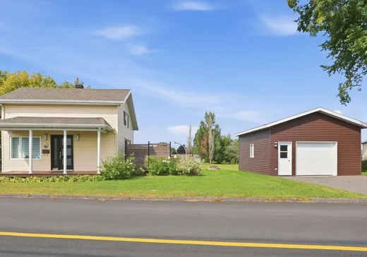Bungalow à vendre - 31 Ch. du Rocher, Cap-Saint-Ignace, G0R1H0